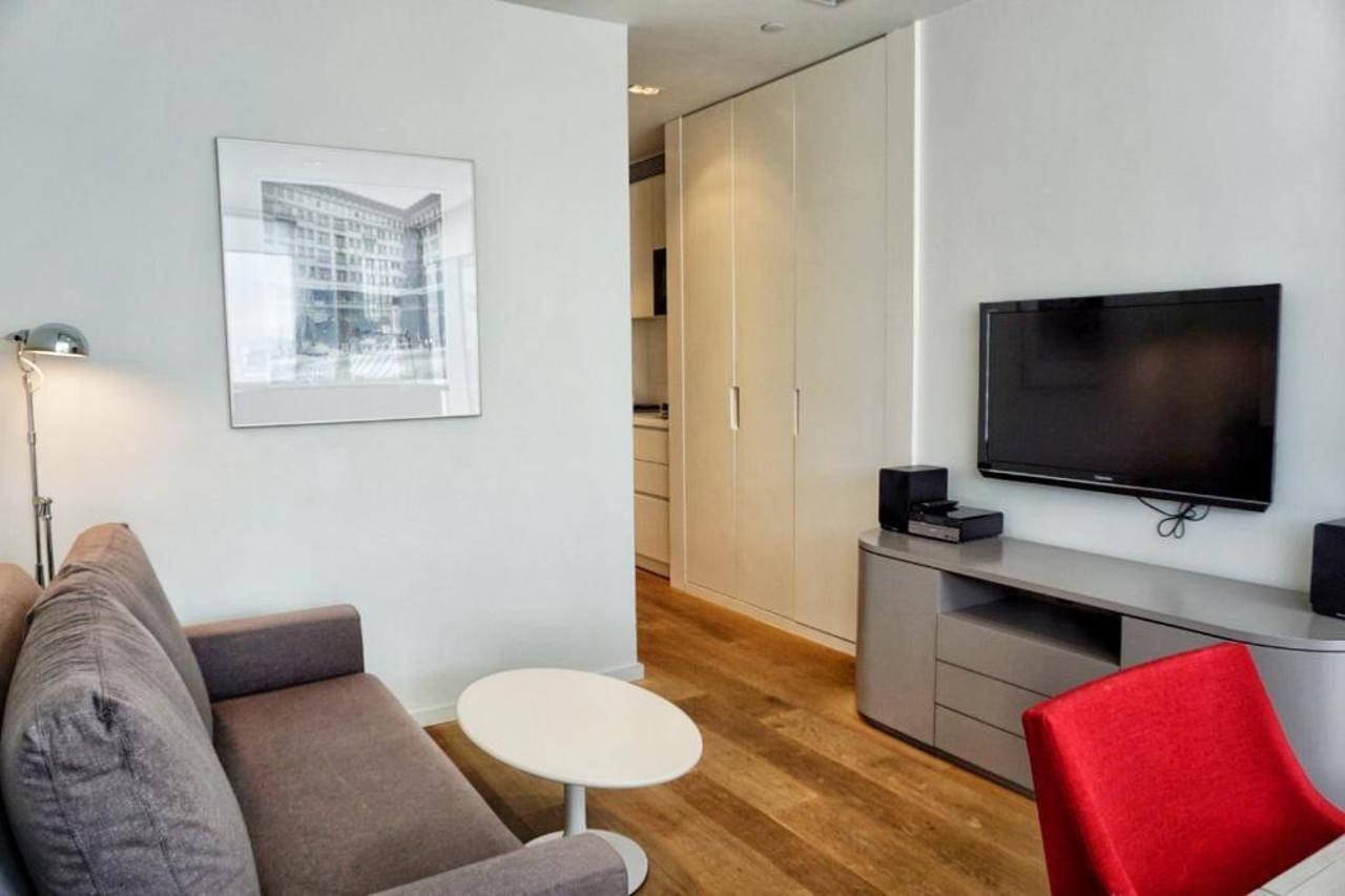 Aparthotel Twenty One Whitfield à Hong Kong Extérieur photo